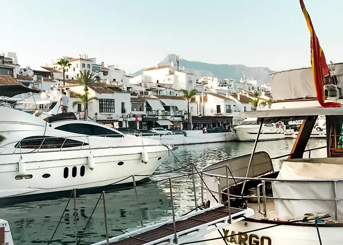 Con Vistas En Puerto Banús Apartamento Marbella