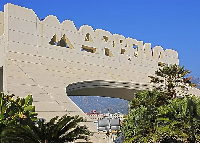 Con Vistas En Puerto Banús Apartamento Marbella